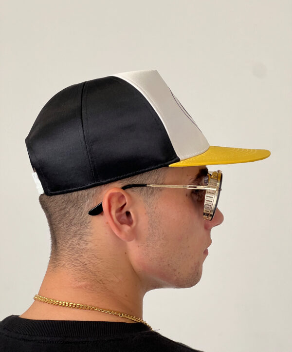 Snapback Gold - Image 4