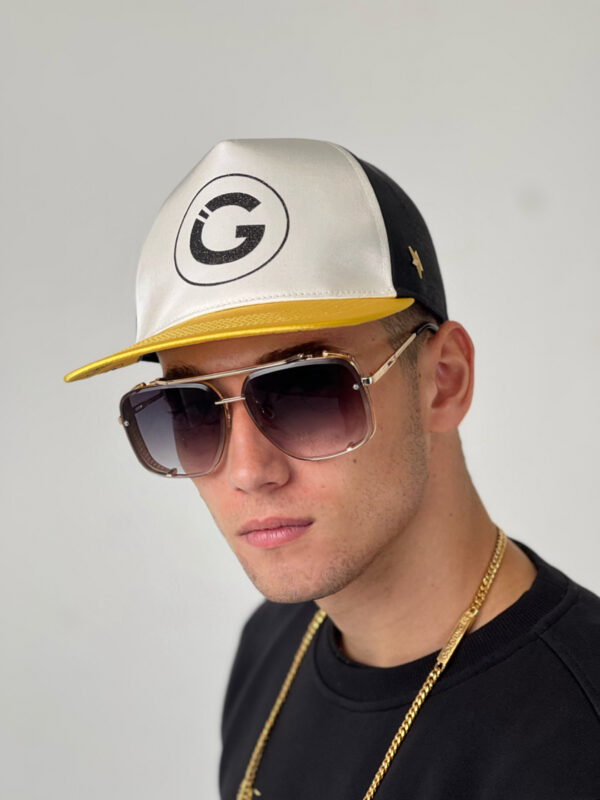 Snapback Gold